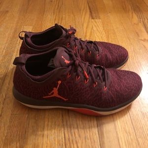 Jordan Low Top Trainers